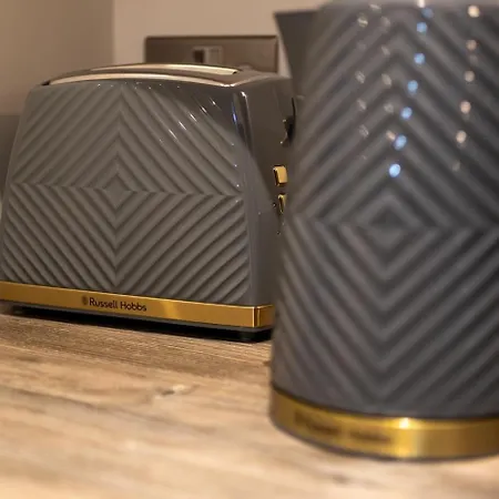 Апартаменти Stylish Modern Бристоль