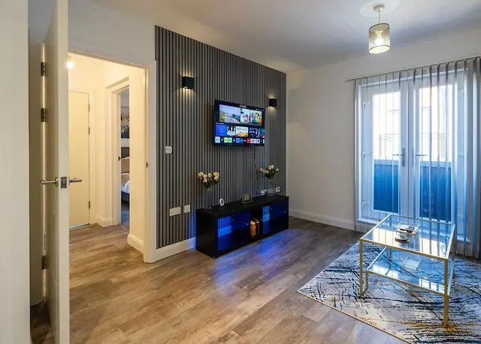 Stylish Modern Bristol